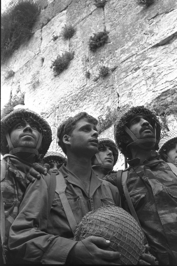 historic photo of paratroopers at the Kotel