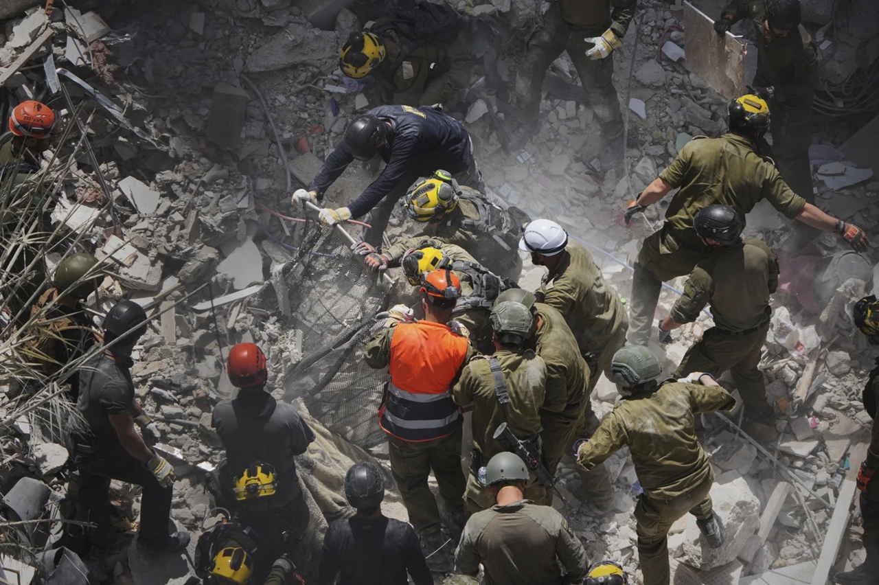 IDF feared 800 Israeli deaths from Iranian response