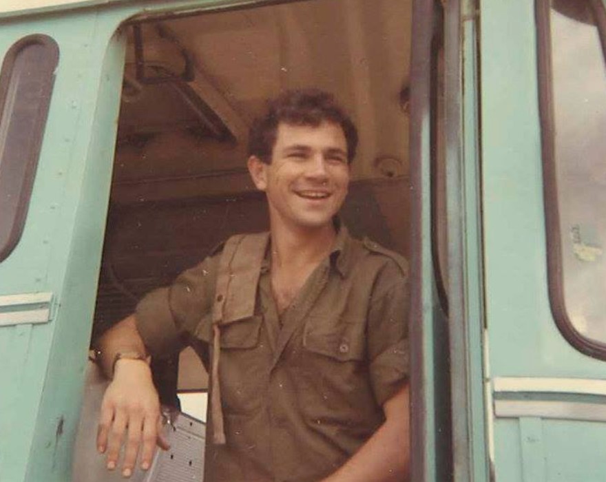 IDF Oded Brigade dedicates Torah scroll to Yoni Netanyahu, hero killed at Entebbe
