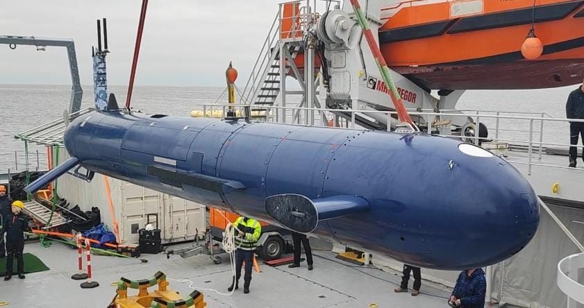IDF testing revolutionary autonomous submarine – BlueWhale
