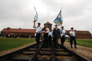 IDF soldiers at Auschwitz (IDF)