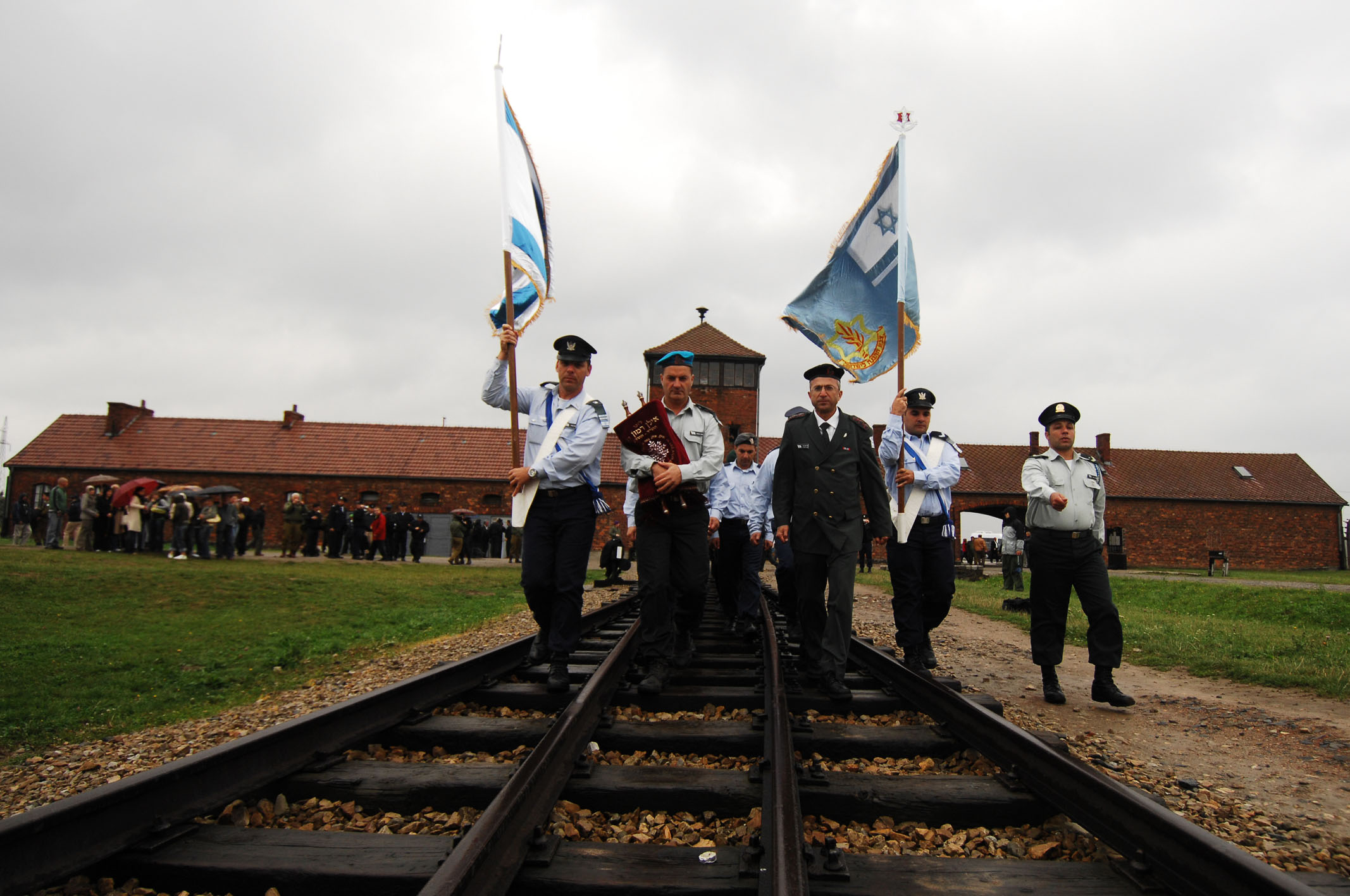 IDF soldiers at Auschwitz (IDF)