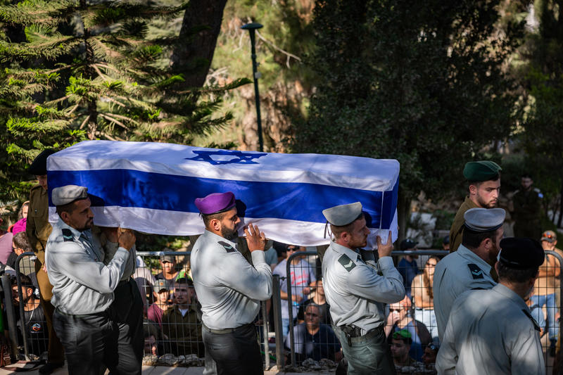 Efi Feldbaum funeral