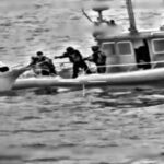 Israeli navy prevents smuggling